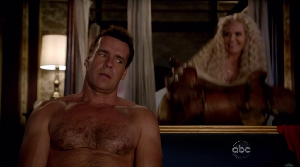 David James Elliott Shirtless in GCB s1e03