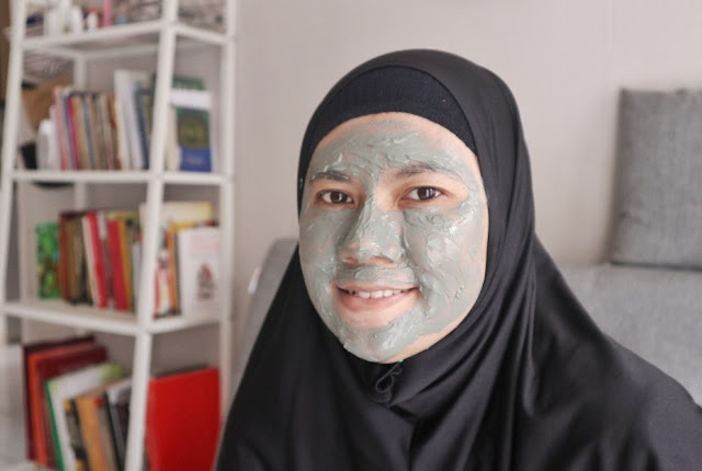 Battle Masker Herbalism Mugwort vs Seriously Shooting & Hydrating Gel Scarlett, Lebih Bagus Mana untuk Wajah Berminyak?