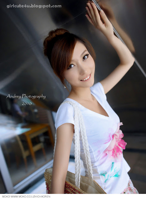 Li-Fan-Pink-and-White-11-very cute asian girl-girlcute4u.blogspot.com