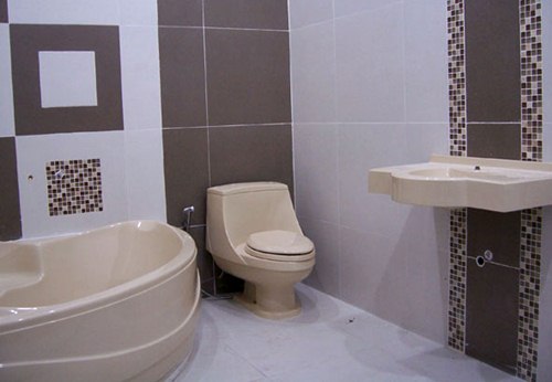kamar mandi minimalis ukuran kecil, desain kamar mandi kecil sederhana, desain kamar mandi ukuran kecil