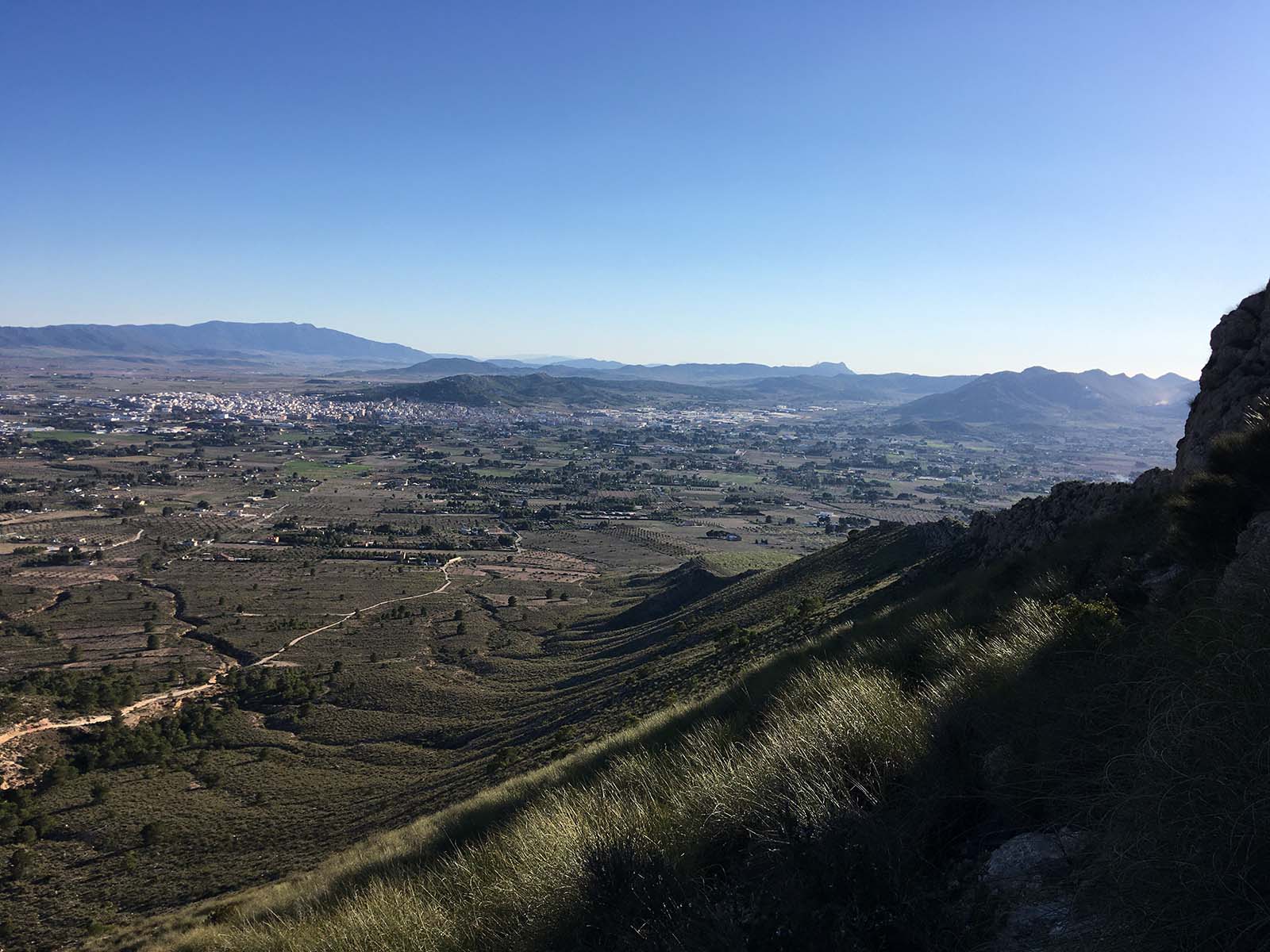 Yecla y el camino del Navajo desde la sierra del Cuchillo