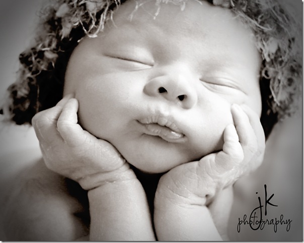 Kolbi 6393 b&w_weblogo