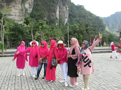 Destinasi Wisata Lembah Harau Sumatera Barat