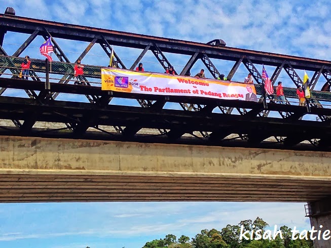 victoria bridge, perak