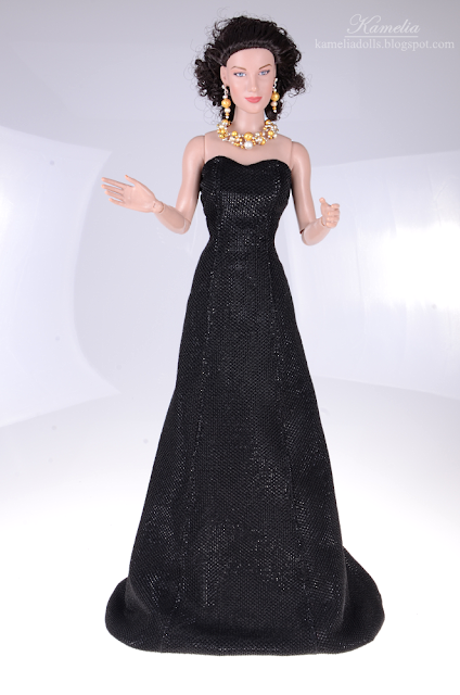 Handmade evning black dress for 16" doll