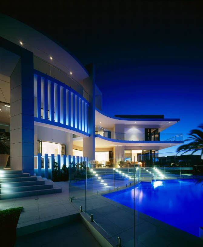  Luxury  houses villas and hotels Modern  White  House  Design in Australia