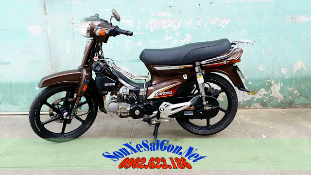 Sơn xe Honda Dream theo công nghệ pha sơn vi tính