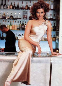 Aishwarya rai in Bar