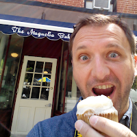 Seb's New York TO DO LIST : manger un Cupcake de chez Magnolia