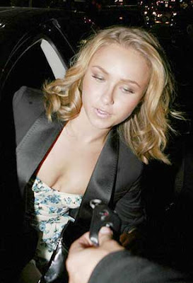 Hayden Panettiere Beso Restaurant Pics