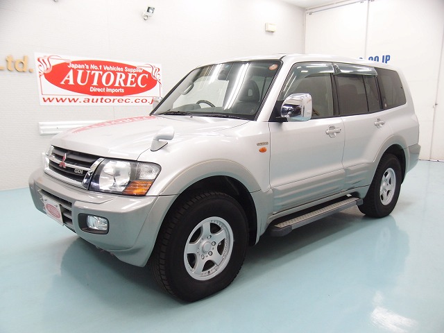 19600A2N8 2000 Mitsubishi Pajero Super Exceed 4WD for Solomon to Honiara