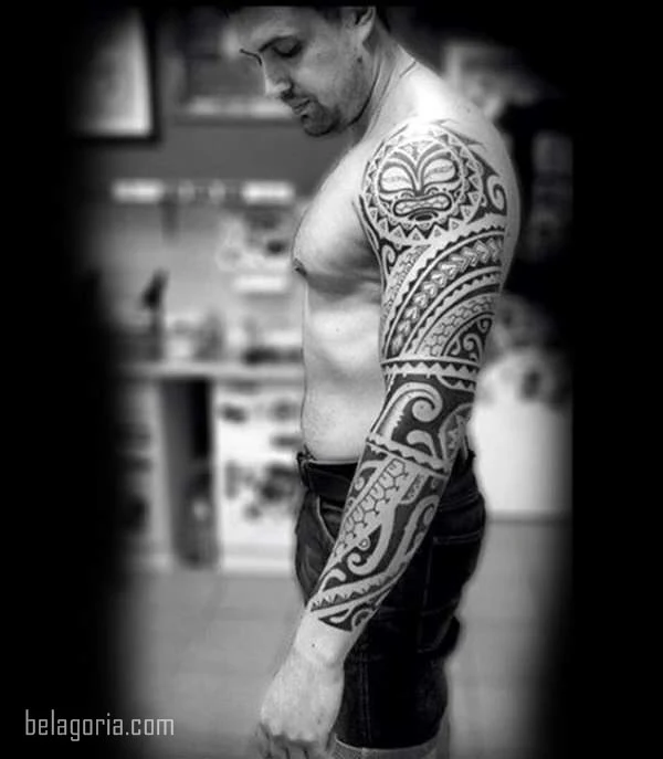 Imagen de un Tatuaje tribal para hombre