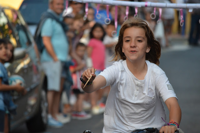 Carrera de cintas infantil en Llano