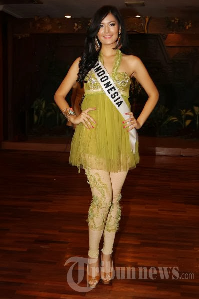 Foto Sexy Maria Selena, Miss Indonesia 2011 - Ada Yang Asik