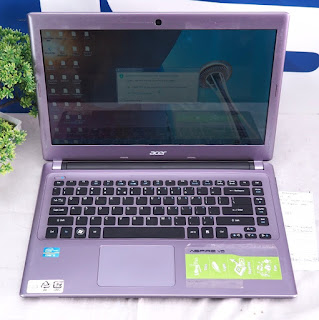 Laptop Acer V5 - 471 Core i3 Bekas