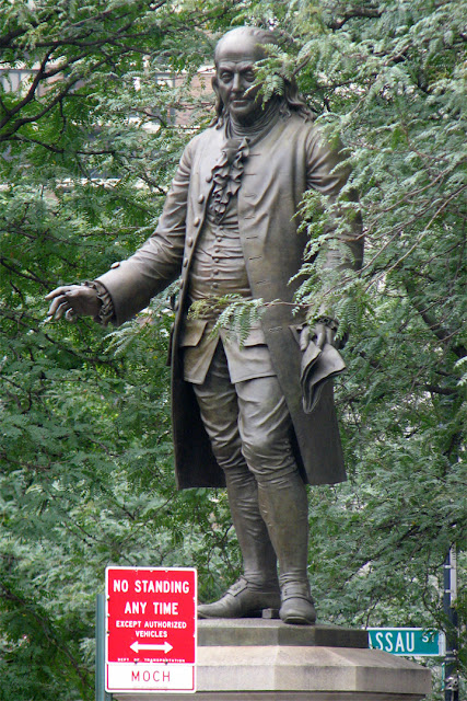 Benjamin Franklin statue by Ernst Plassman, Printing House Square, Park Row, New York