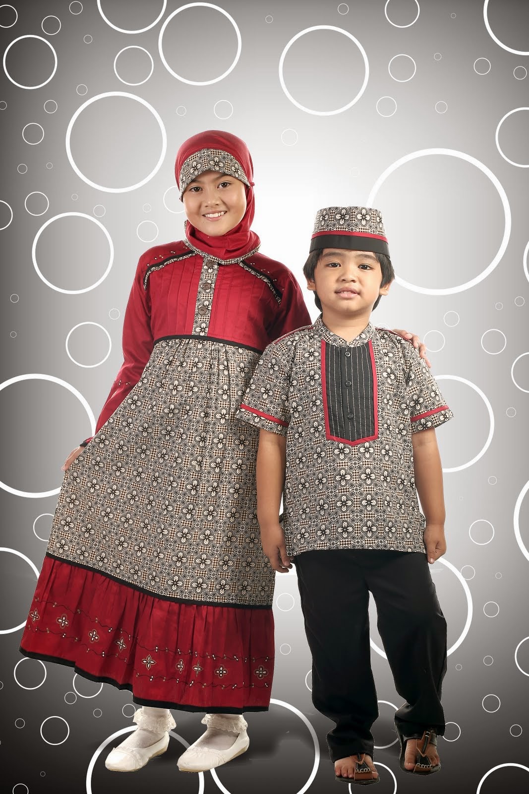  Model  Baju  Batik Muslim  Terbaru untuk Anak  Perempuan dan Laki laki