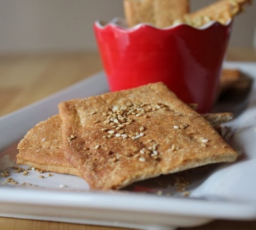 Sesame Spelt Crackers with Hummus