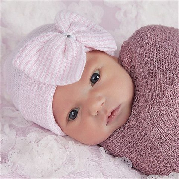 Trend turban muslim untuk bayi dan anak wanita desain simple dan lucu terbaru 21 Model Turban Bayi dan Anak Terbaru 2017/2018