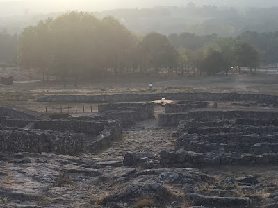 Hispania: San Cibrao de Las hill-fort   by E.V.Pita (2017) LINK: https://archeopolis.blogspot.com/2017/10/hispania-san-cibrao-de-las-hill-fort.html /   Castro de San Cibrao de Las  por E. V. Pita