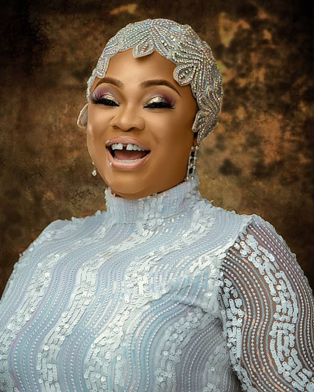 Popular Interior Decorator, Laide Lanre Badmus Reflects On Life @ 40