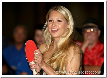 hard bat classic tennis tournament2  280609
