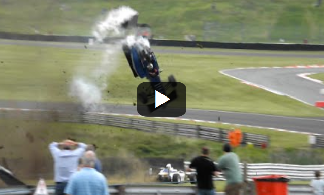 Τρομακτικό ατύχημα στην Formula 3 (Βίντεο)