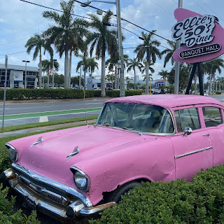 ELLIE'S 50'S DINER BOYNTON BEACH, FL