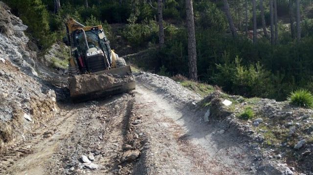 ΒΕΛΤΙΩΣΗ ΑΓΡΟΤΙΚΩΝ ΔΡΟΜΩΝ ΣΕ ΧΩΡΙΑ ΤΗΣ ΚΑΛΑΜΑΤΑΣ