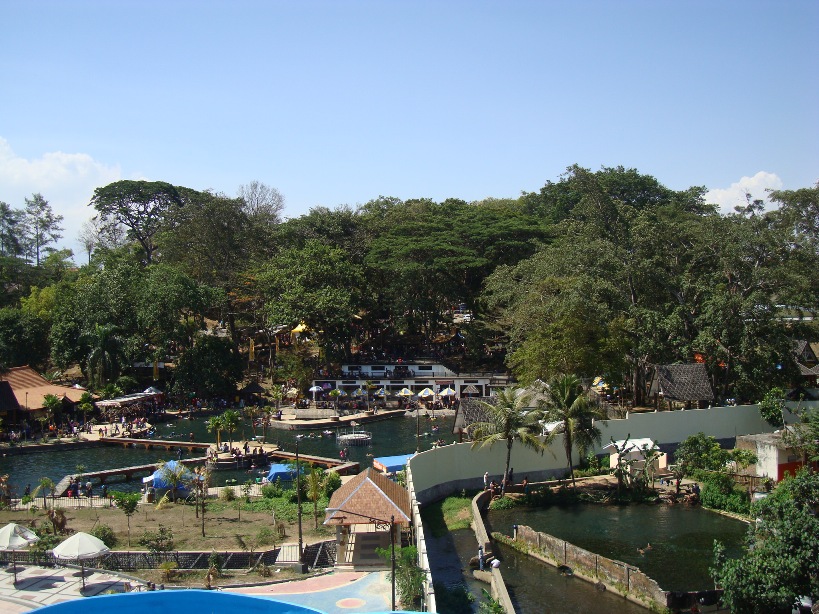 FAUZZST blog: Taman Wisata Air Wendit, Pakis Malang