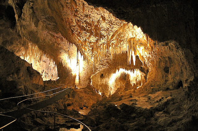 Carlsbad Caverns National Park geology travel trip explore caves New Mexico geologist nature adventure science education copyright rocdoctravel.com