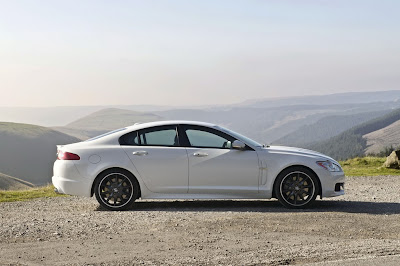 2011 Jaguar XF Black Pack Side View