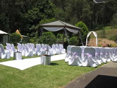 contoh dekorasi outdoor wedding