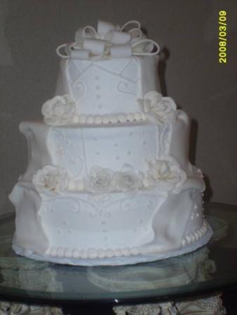Antique Elegant Wedding Cake 3 tier stacked Ivory cake with foundant 