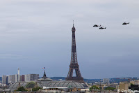 Vol au dessus des toits de Paris un 14 juillet 2020