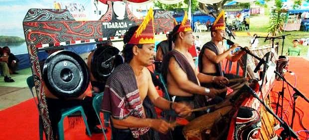 10 Alat  Musik  Tradisional  Dari Sumatera Utara Pariwisata 