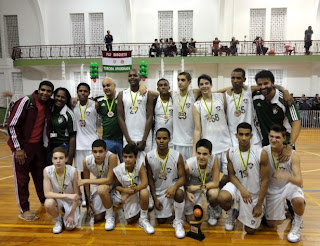 Fluminense Campeão Estadual Infantil Masculino de Basquetebol de 2011