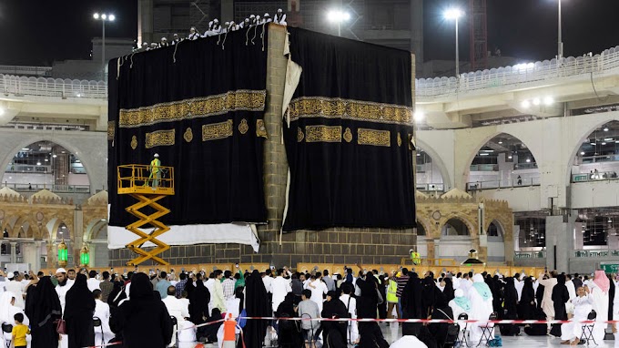 السعودية تغلق صحن الكعبة لأول مرة منذ عقود بسبب فيروس كورونا