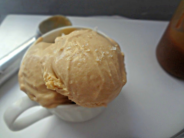 Salted Caramel Ice Cream (No Ice Cream Maker!)