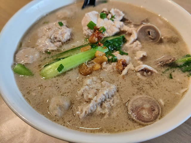 Like_Mee_Noodle_House_Mount_Austin_赞麵館 猪肉粉