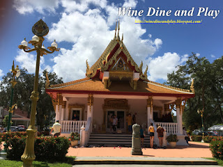 The temple entrance of Wat Tampa