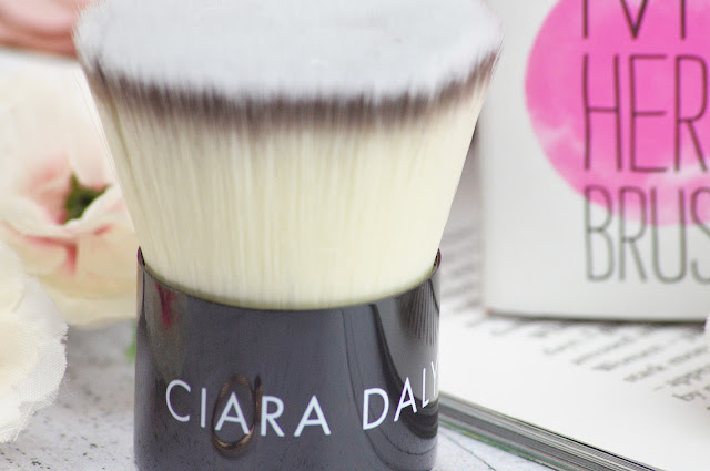 Ciara Daly Makeup Brushes, Tools and Accessories Review + 15% Off | Lovelaughslipstick Blog