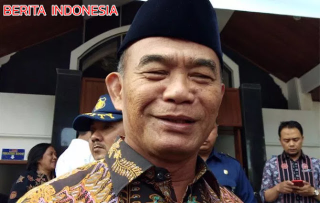 Mendikbud Siapkan Kuota 150 Ribu Rekrut Guru Honorer Melalui PPPK