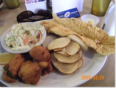 fried catfish plate (mine)