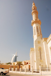 Dubai Mosque