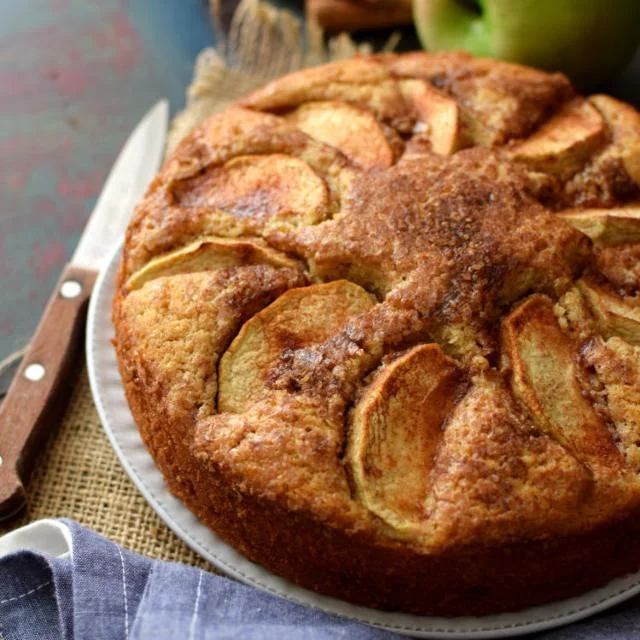 Receta para preparar tarta de manzana con canela
