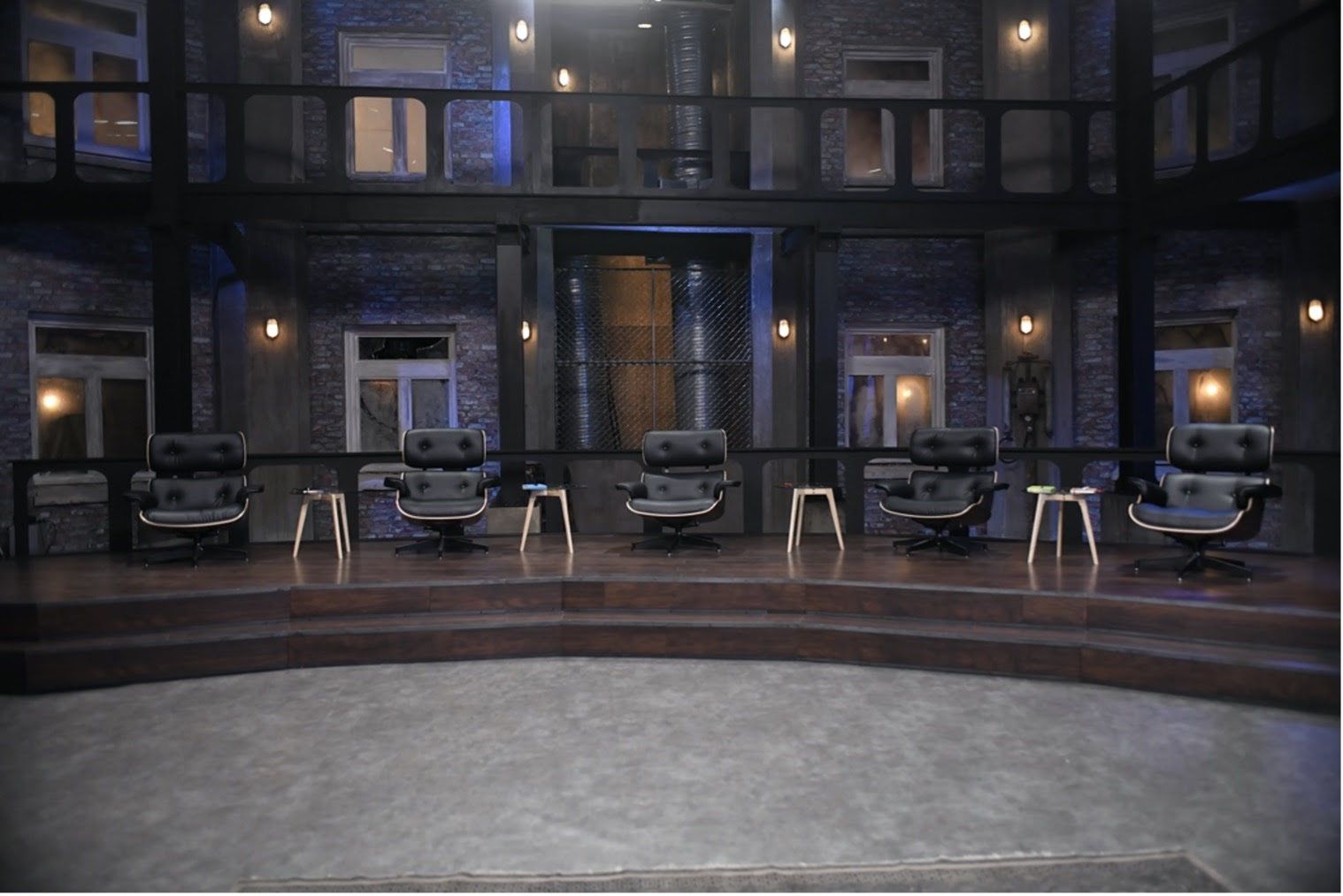 SHARK TANK COLOMBIA ESTÁ DE REGRESO ¡EN 2024 EL TANQUE VOLVERÁ A ABRIR SUS PUERTAS!