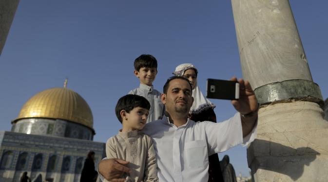 Fotofoto Selfie di Masjid AlAqsa