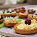 Tartaletki z owocami i kremem budyniowym (Tartlets with cream and fresh fruit)