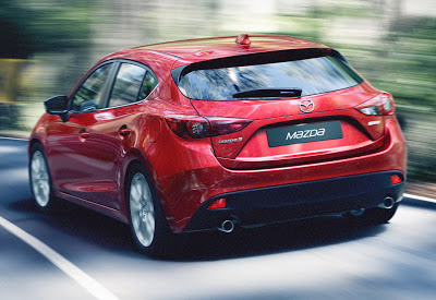 Noua Mazda3 poza de exterior